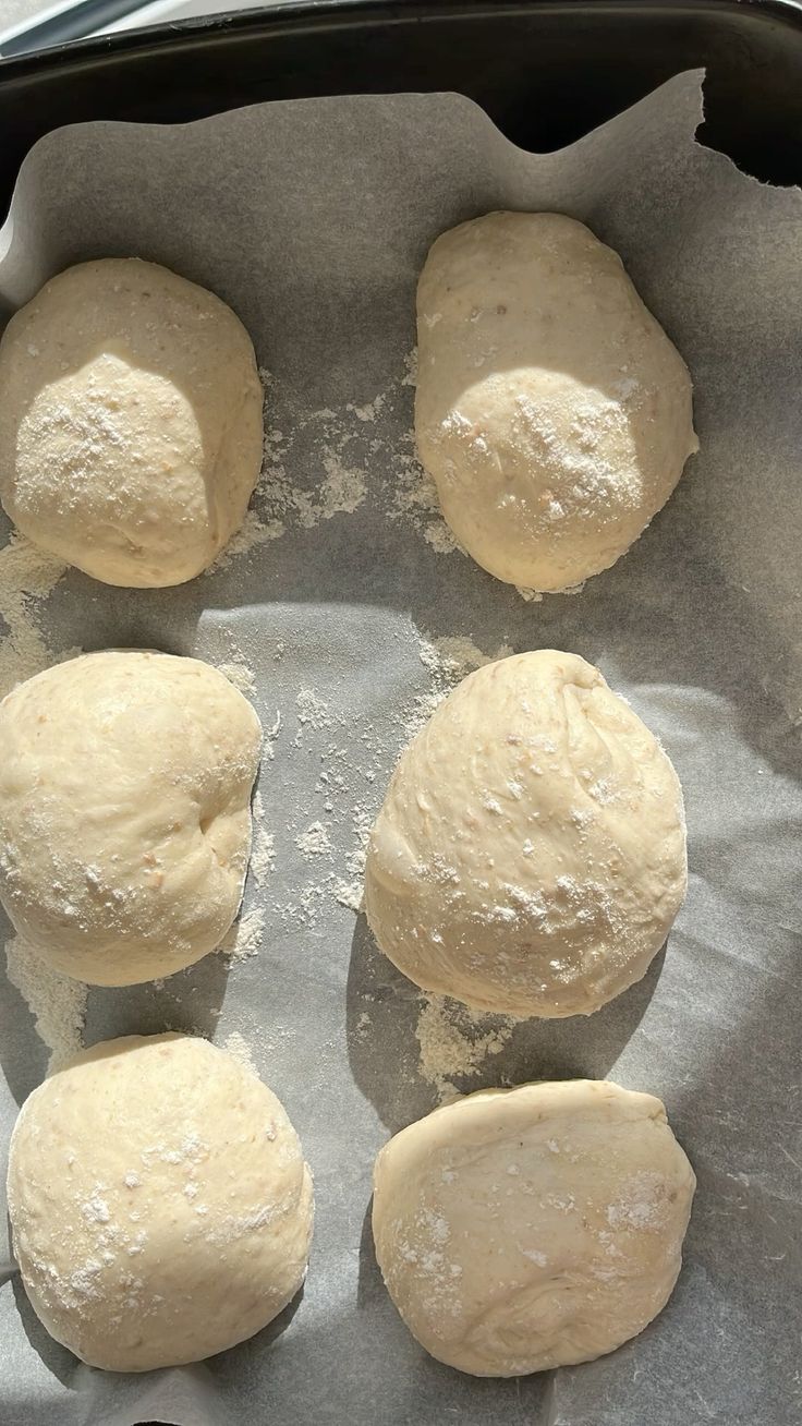 Masa de pan en proceso compartida por Lucía